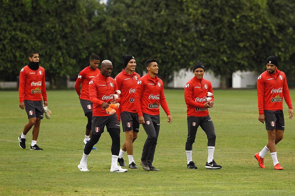 Selección peruana: Con los 23 convocados, la práctica previa al duelo ante Costa Rica (FOTOS)