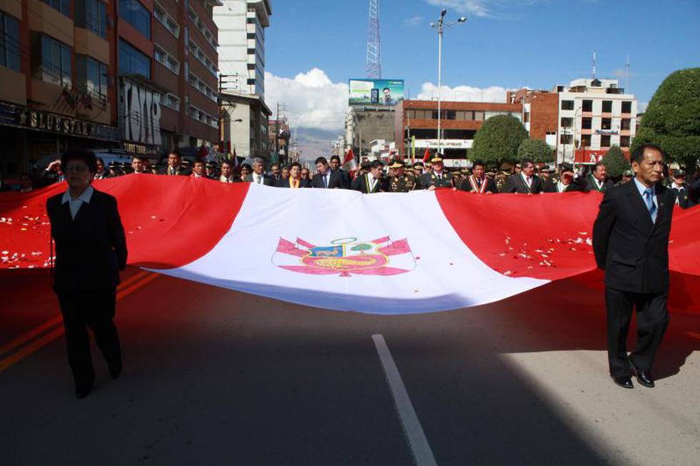 Huancayo: Con desfile conmemoran aniversario