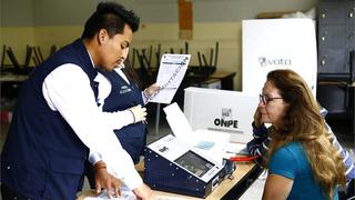 El 70% de peruanos cree que se puede votar por candidatos de distintos partidos