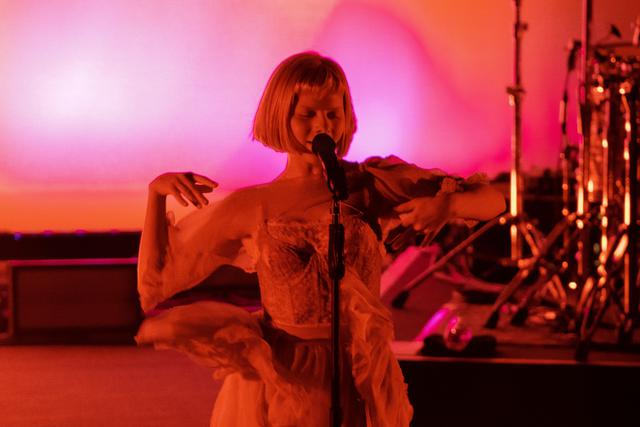 Aurora en Lima: La cantante noruega brindó un concierto en el Anfiteatro del Parque de la Exposición. (Foto: Francesca Anaya)