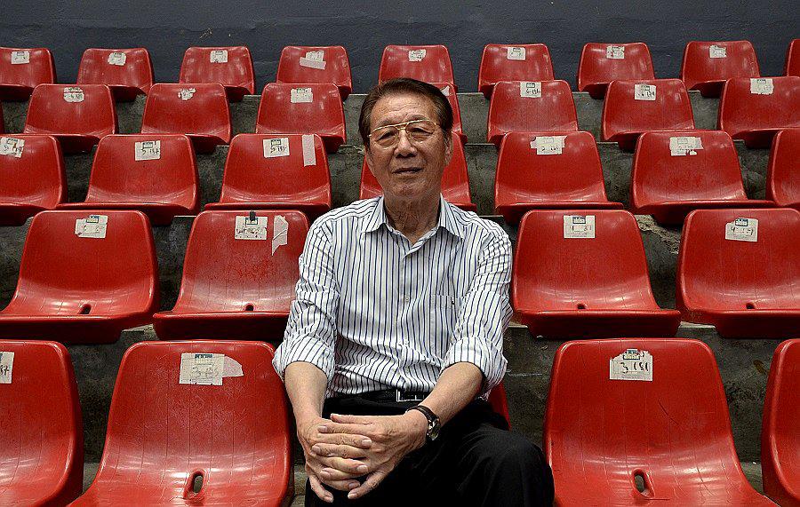 Man Bok Park, legendario entrenador de vóley, falleció a los 83 años 