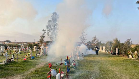 Realizan desinfección contra dengue en el cementerio de Chincha