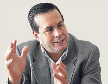 Ferrero: "Si Aráoz quiere un debate técnico, que polemice conmigo"