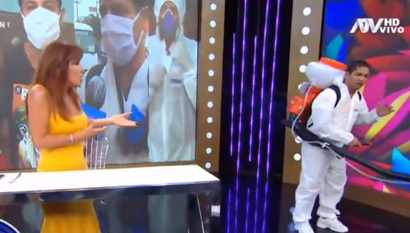 La presentadora Magaly Medina recibió la visita de Jonathan Maicelo, quien anunció cómo viene trabajando durante la cuarentena por coronavirus. (Captura de pantalla / ATV).