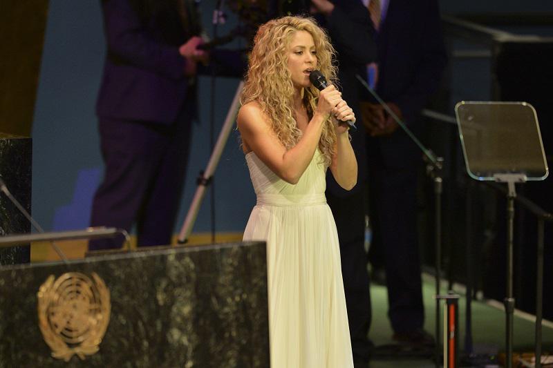 ​Shakira cantó en la ONU para el papa Francisco (VIDEO)