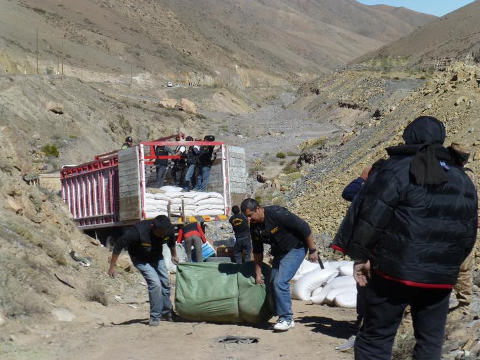 Contrabando "culebra" sigue creciendo en el sur del Perú
