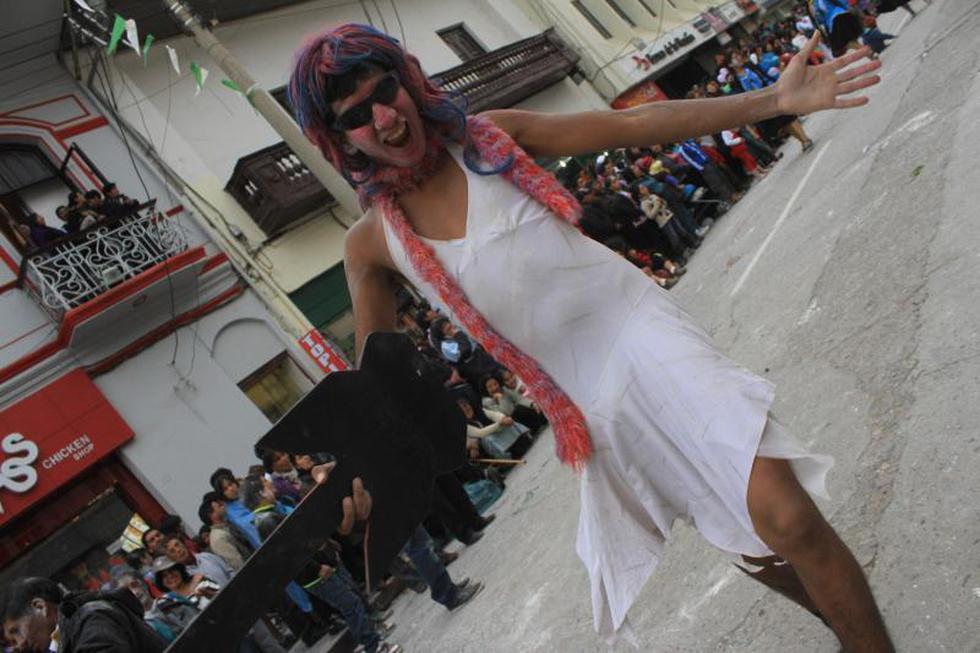 Así se vivió el Ño Carnavalon en Huancayo (FOTOS)