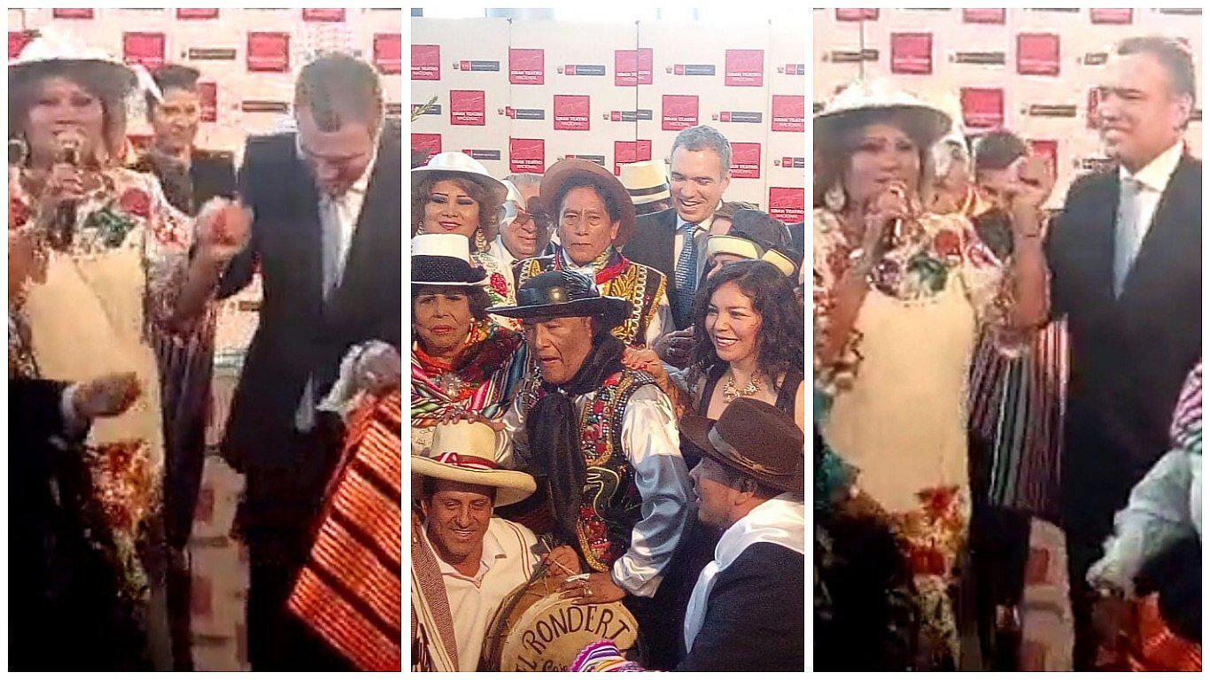 Salvador del Solar vuelve a sorprender y ahora zapatea al ritmo de huayno (VIDEO)