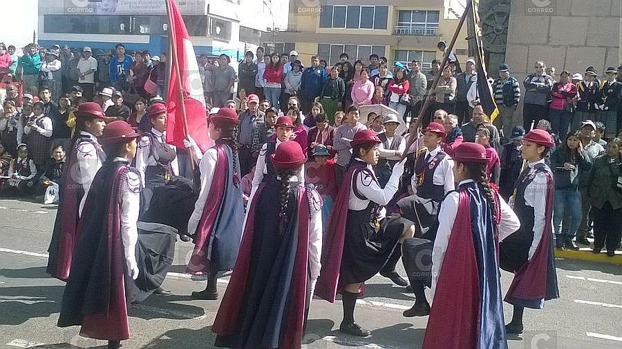 Concurso de escoltas reunió a 13 colegios de Tacna