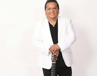 Pablo Canela 'La Voz Elegante de la Canción Criolla' regresa a su tierra 