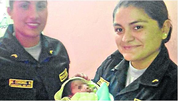 Bebé de dos días de nacido fue abandonado en el corral de una vivienda