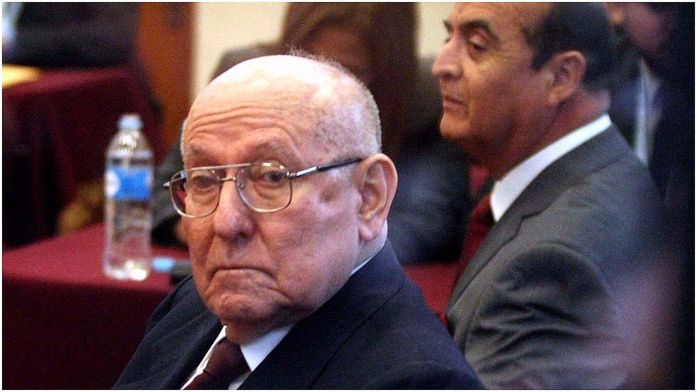 Hermoza Ríos con 16 enfermedades y en estado vegetativo