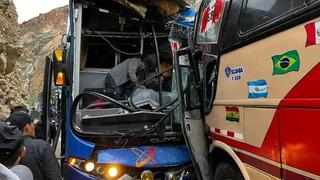 Áncash: Choque frontal entre dos buses deja varios heridos
