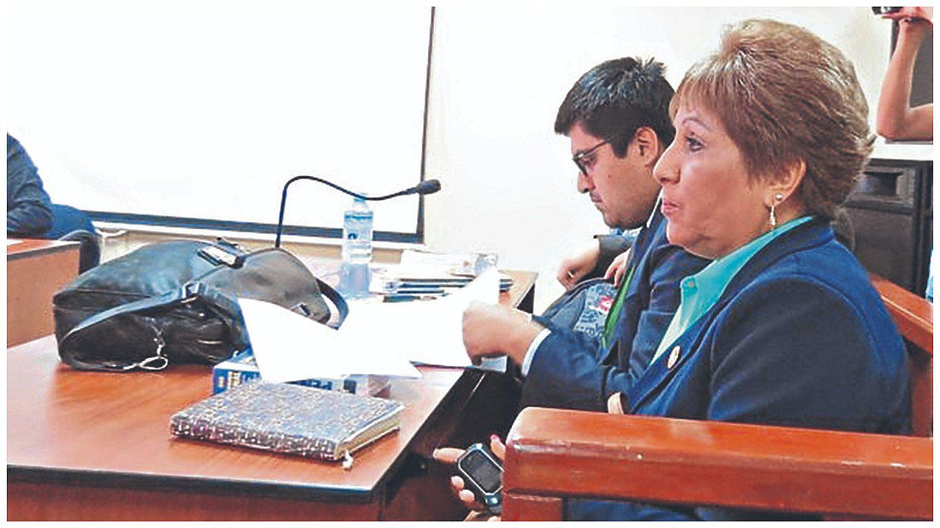 Formalizan pedido de revisión de la casación de Victoria Espinoza 