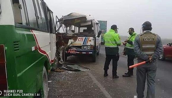 Ica: Choque de microbuses deja seis heridos