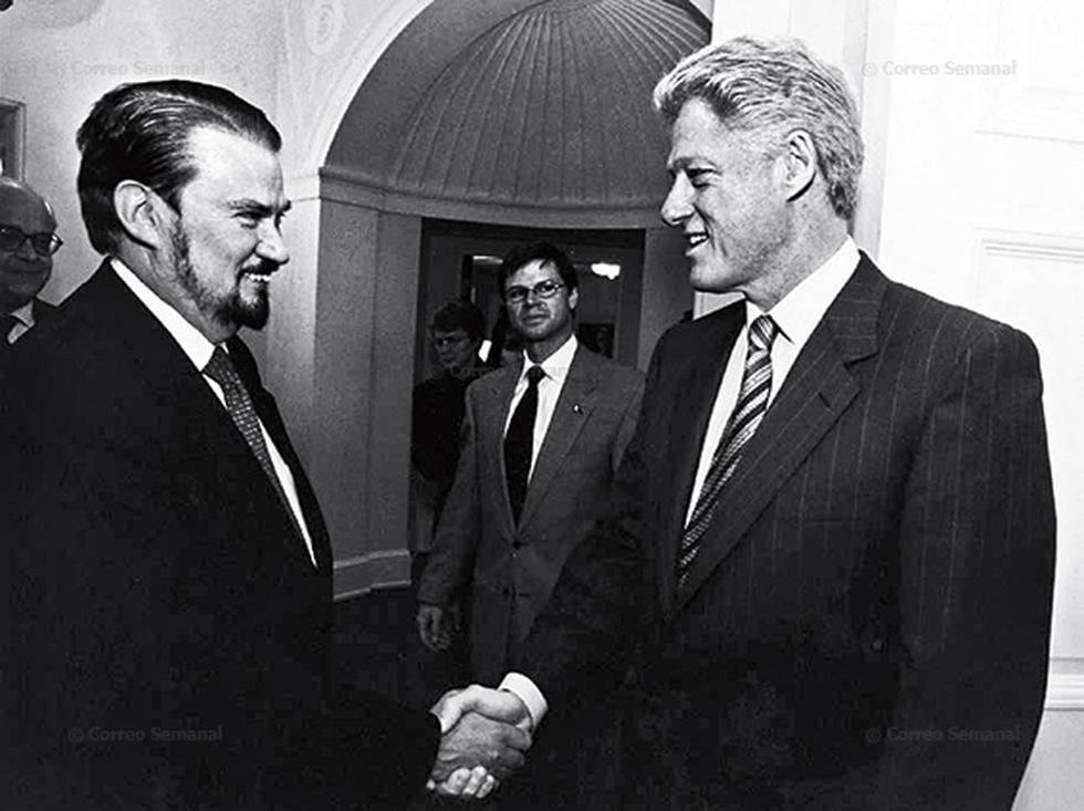 Fernando de Trazegnies presenta su libro "Testigo Presencial"