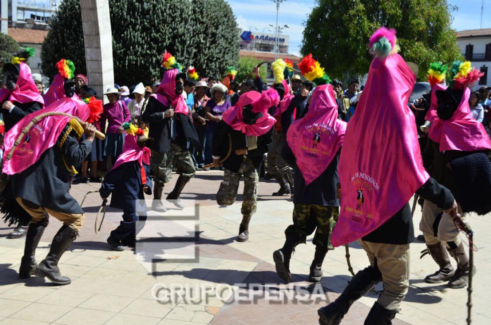 Con tradicional "sacudida", negritos festejan al Tayta Padre (VÍDEO)