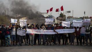 La precarización laboral en el sector agrario que aún espera por una nueva ley agraria