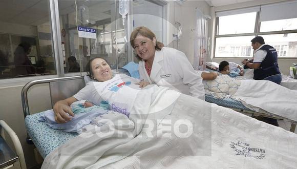 Día de la Madre: Ministra de Salud felicita a mamás en su día en la Maternidad de Lima (VIDEO)