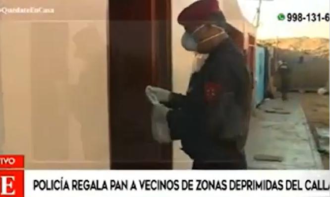 Coronavirus: Policía regala pan a vecinos de zonas pobres del Callao durante cuarentena