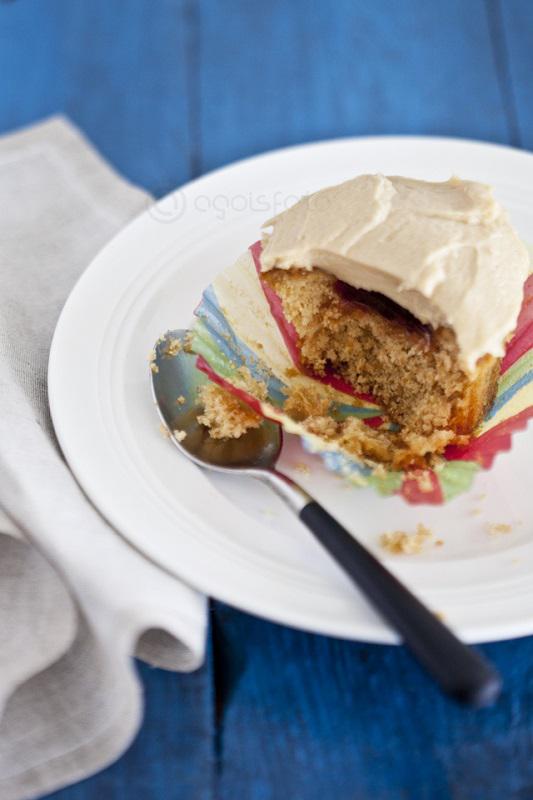 ​Receta de postres: Aprende a preparar cupcakes de Mantequilla de Maní