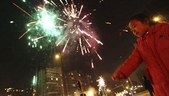 China: Fuegos artificiales causaron 37 muertos durante año nuevo chino