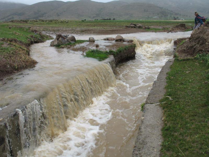 Río Ramis inundó más de 40 hectáreas de cultivos en Huancané