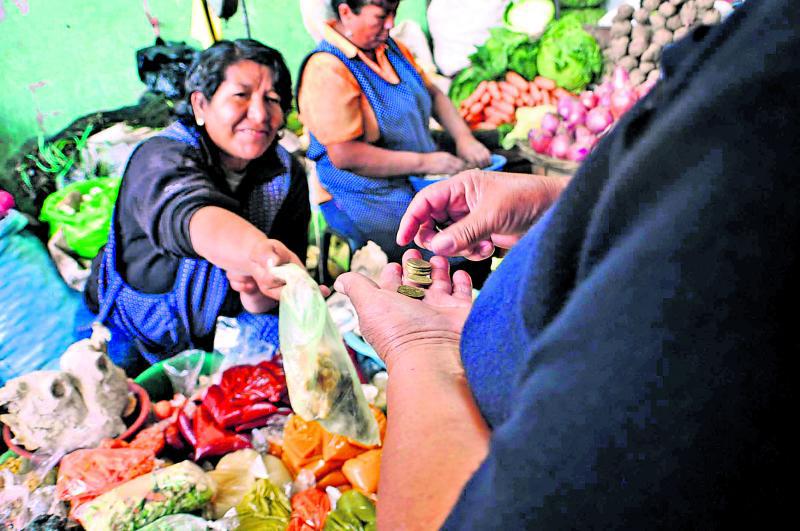 Precios subieron 0.39% en abril, informó el INEI