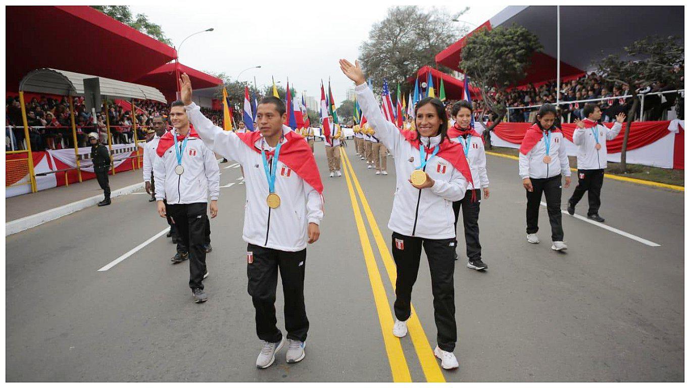 Gladys Tejeda y medallistas peruanos de los Panamericanos 2019 desfilaron en la Parada Militar (VIDEO)