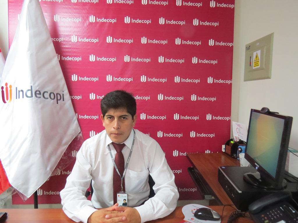 Estudiantes denuncian cobros indebidos en UJCM