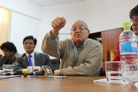 Gerente regional sería responsable de paralizar compra de incubadoras