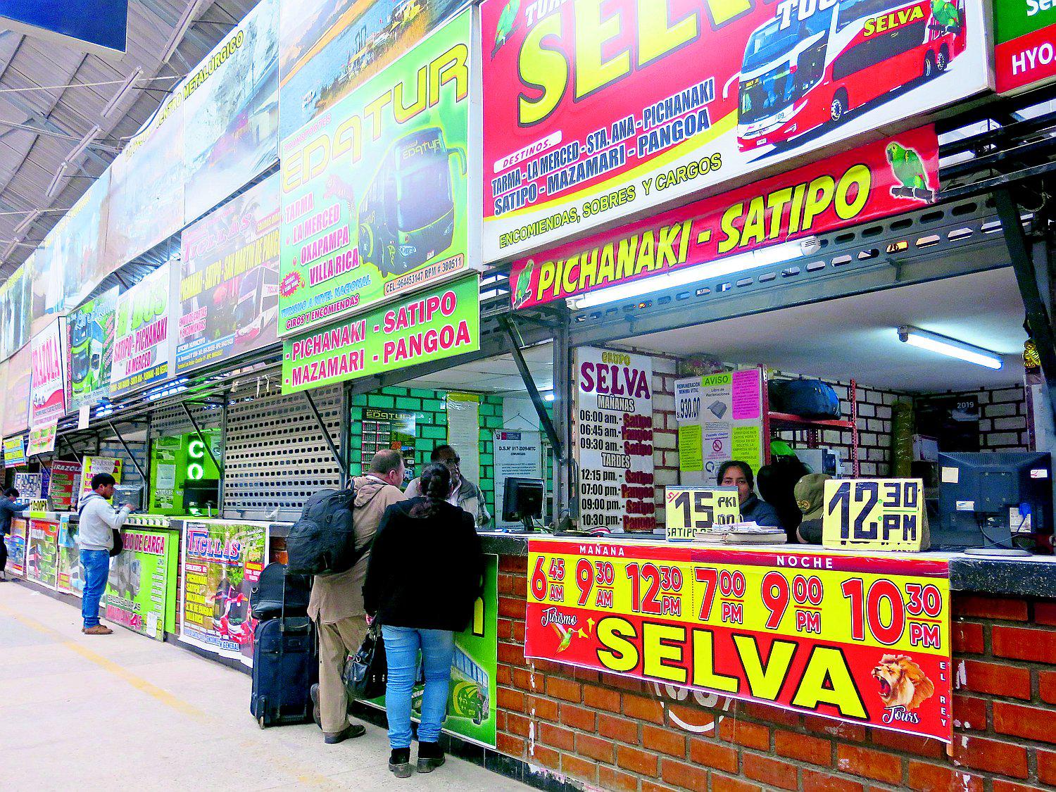 En terminal Los Andes pasajes a la selva central entre 30 y 35 soles