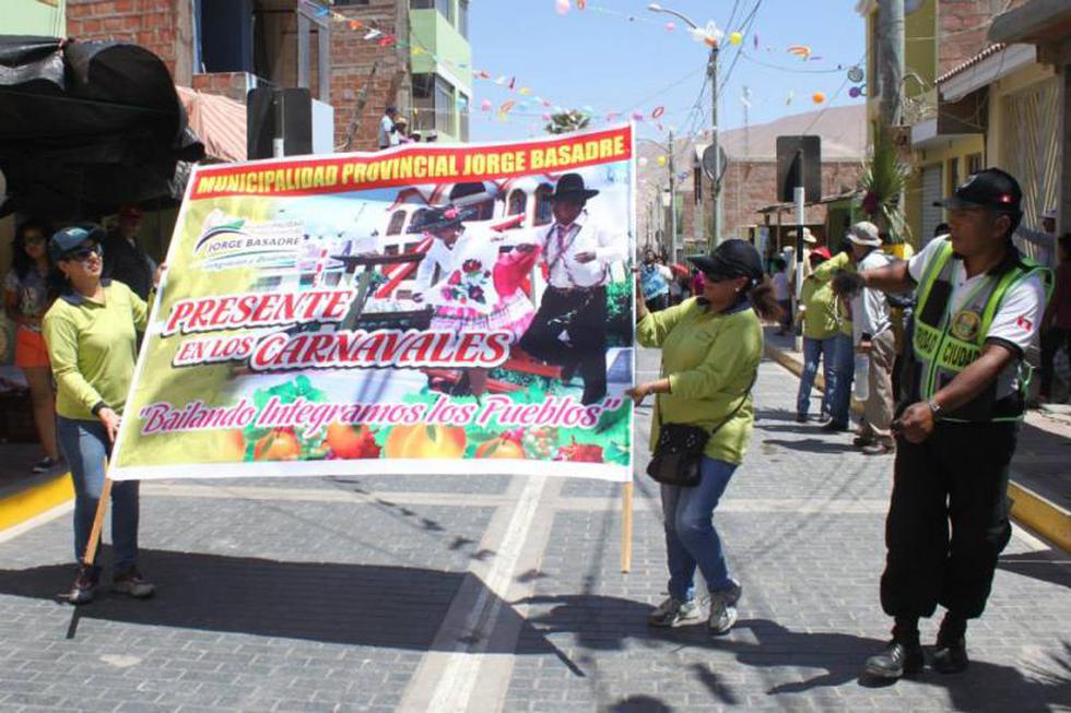 Locumba cerró los carnavales con vistoso pasacalle