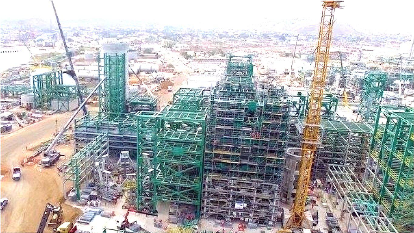 Disputas y arbitrajes podrían retrasar inauguración de la refinería de Talara