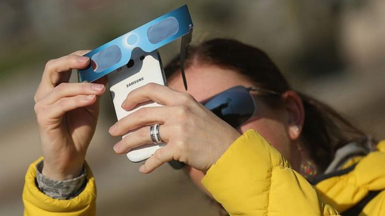 Eclipse solar total: Consejos para obtener las mejores fotos con tu celular 