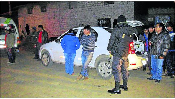 Huancavelica: Pobladores confunden a taxista y funcionaria con “pishtacos” 