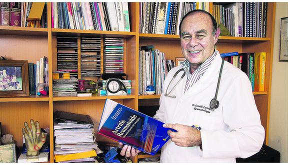 Oswaldo Castañeda: “La artritis reumatoide no solo deforma, también mata”
