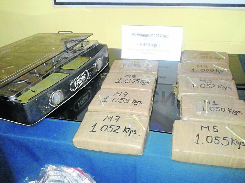 "Cocinero" trajo 10 kg. de droga oculta en utensilios