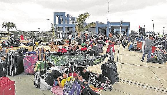 Más de 300 niños migrantes en la intemperie en Cebaf de Perú 