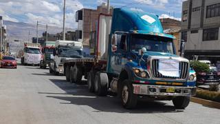 Transportistas de carga recorren calles de Huancayo y hoy deciden si levantan medida nacional