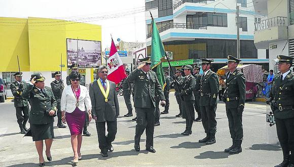 En Camaná celebran la Unificación de la Policía con diversos actos