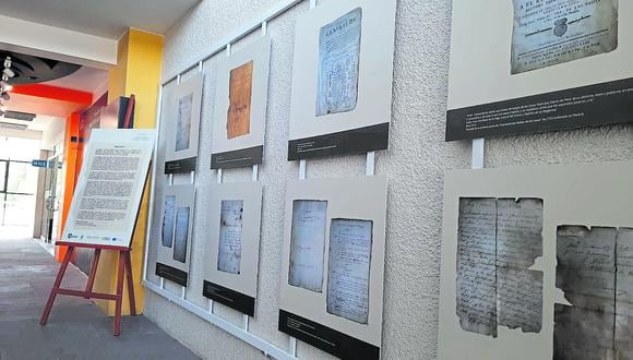 Documentos fueron presentados en exposición. (Foto: GEC)