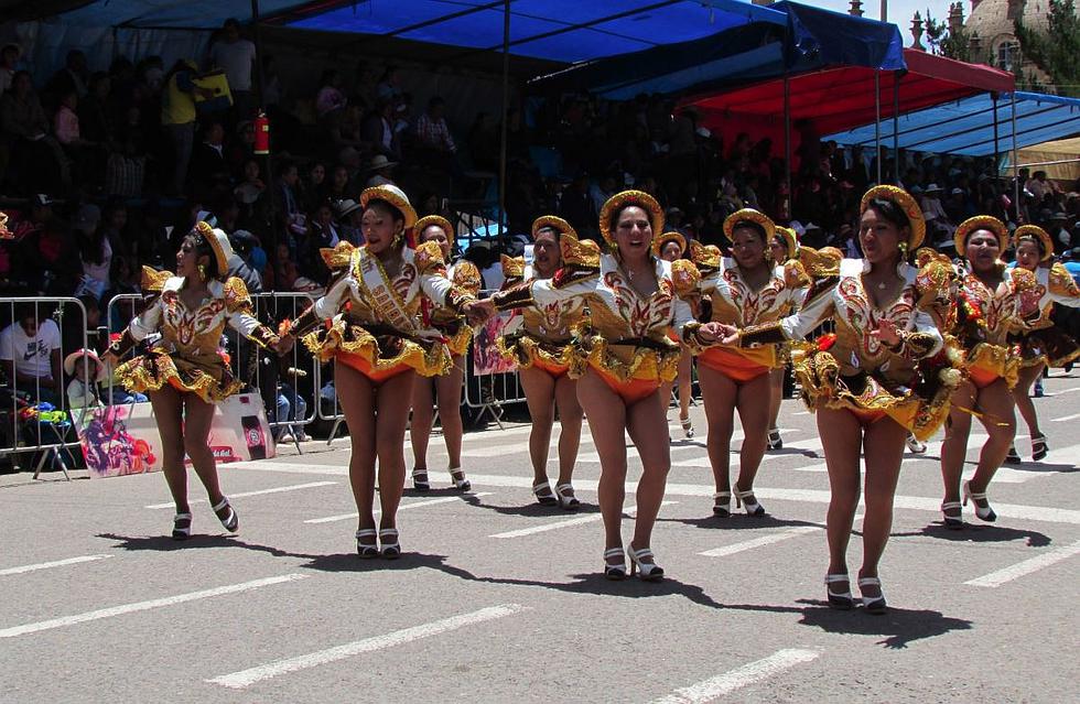 Parada cerró con broche de oro carnavales 2018 en Juliaca (FOTOS)