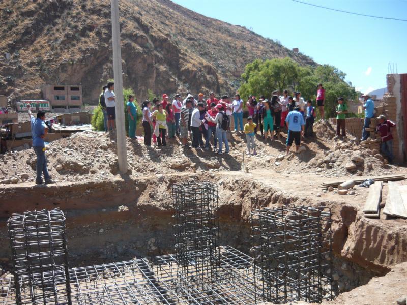 Impiden construir antena de Nextel