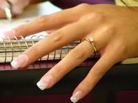 Tamaño del dedo anular puede anticipar enfermedades y orientación sexual