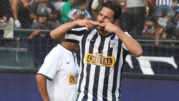 Claudio Pizarro volvió a mostrarse en desacuerdo con los manejos de la FPF. (Foto: GEC)