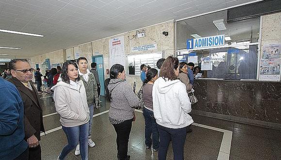 Desde mayo se aplica tres turnos de atención en hospitales de Essalud