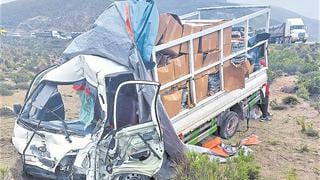 Choque múltiple en la vía Arequipa - Juliaca deja dos muertos