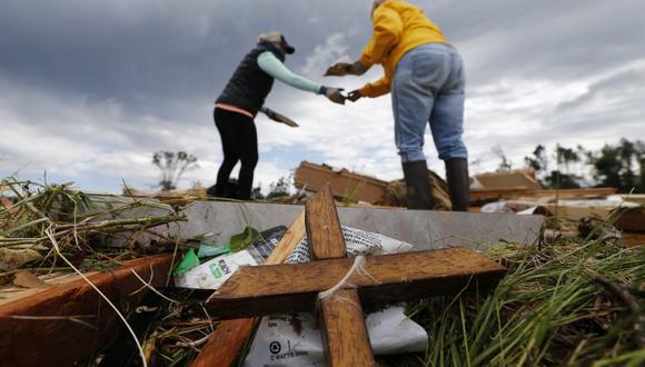 Los tornados azotaron seis estados de Estados Unidos y desataron también tragedias menos conocidas. (Foto: Tannen Maury / EFE)