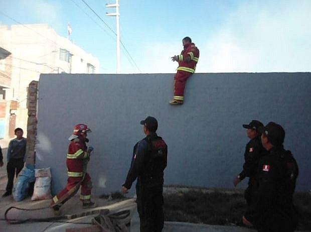 Inusual incendio en los terrenos de Enafer Perú de Juliaca 